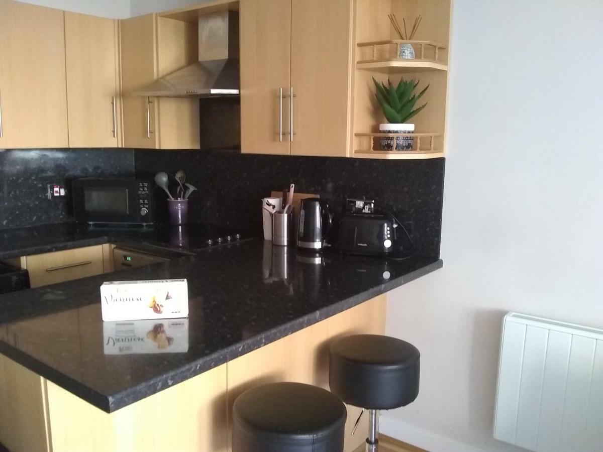Great 2 Bedroom Apt By The Beach And Town Hove Exterior foto